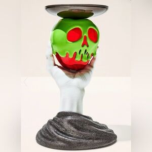 Bath and Body Works Evil Queen Poison Apple 3-Wick Candle Holder